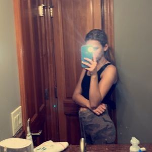 Meet your Posher, Carly